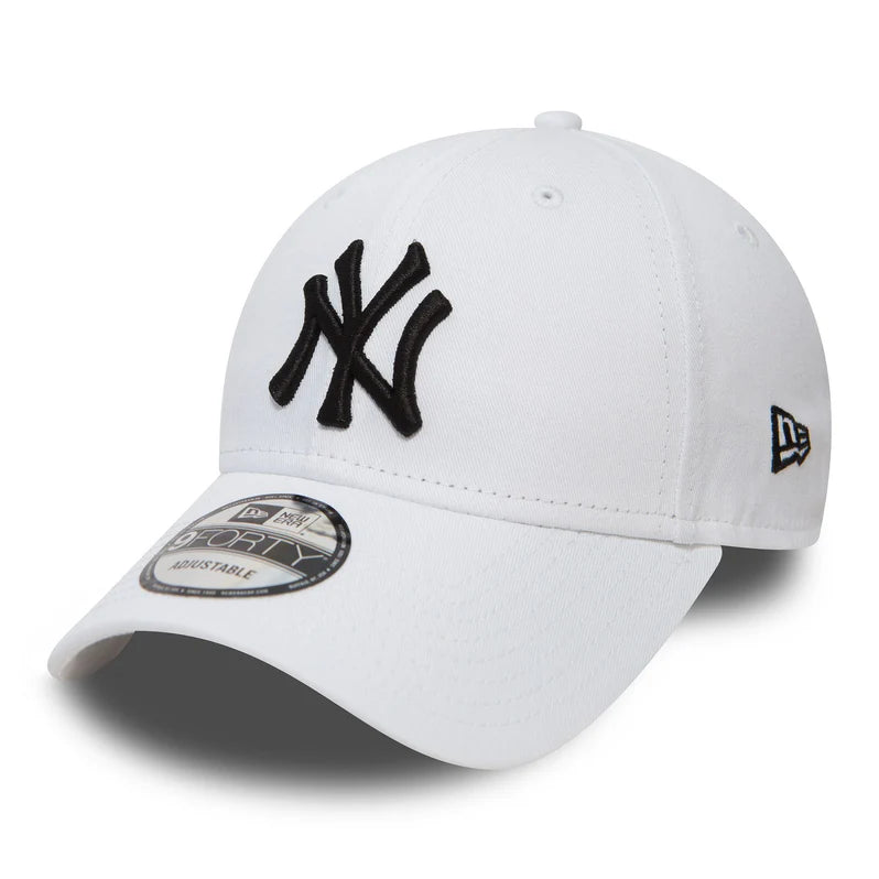 Cappellino 9FORTY Regolabile New York Yankees Essential bianco